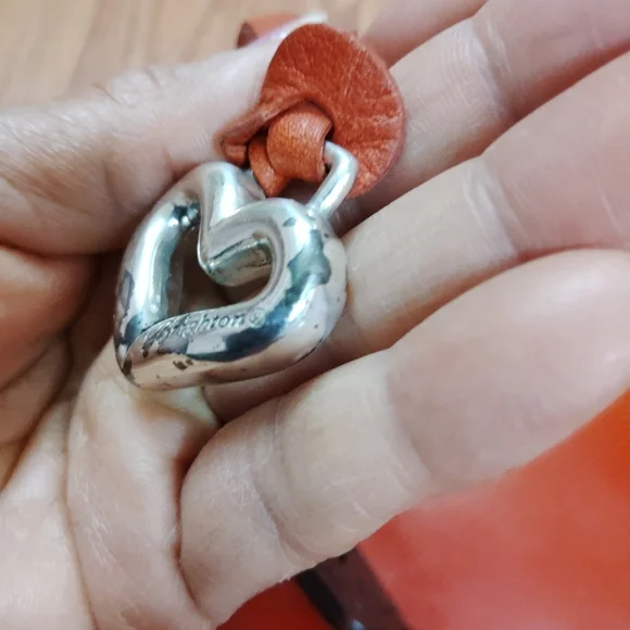 Gorgeous BRIGHTON SHAYLA LEATHER SHOULDER Purse - Picture 11 of 16